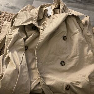 H&M Trench coat Size M